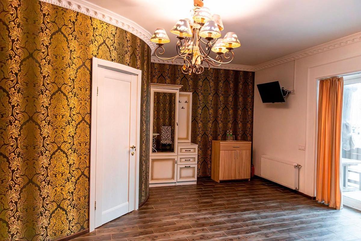 Sosnovel Hotell Voropayev Exteriör bild