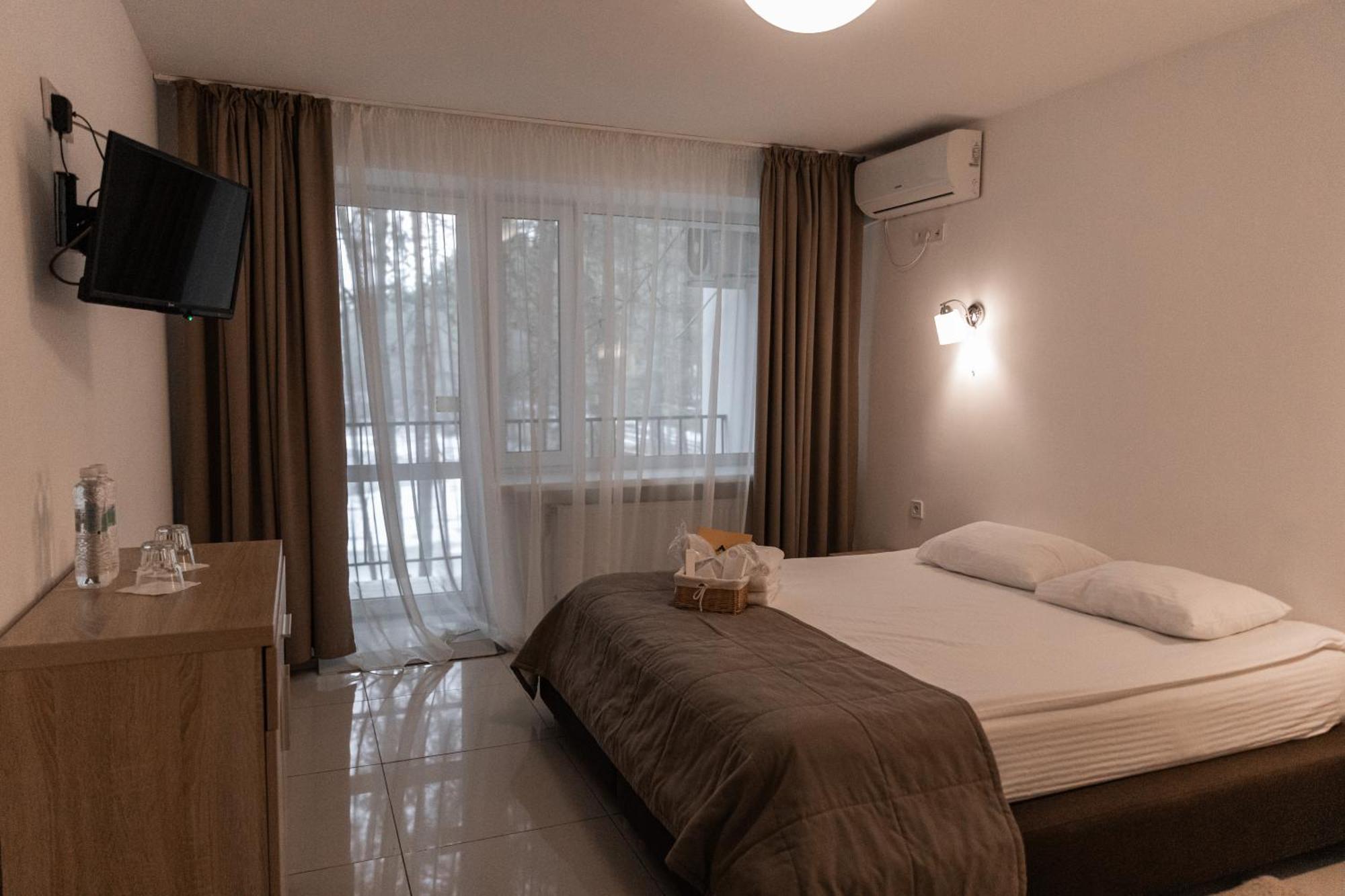 Sosnovel Hotell Voropayev Exteriör bild